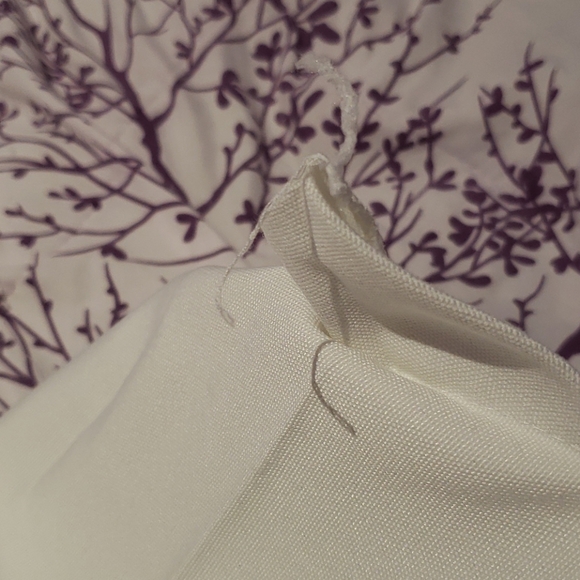 Egg Girl Tote - Picture 13 of 16